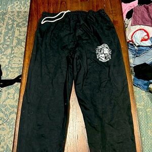 White string black sweat pants comfy
